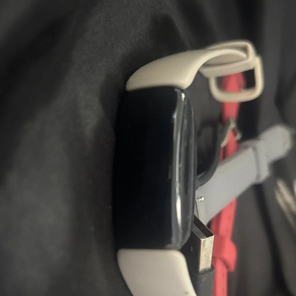 Apple White Fitbit and Extra Red/Grey Silicone Bands with Charger